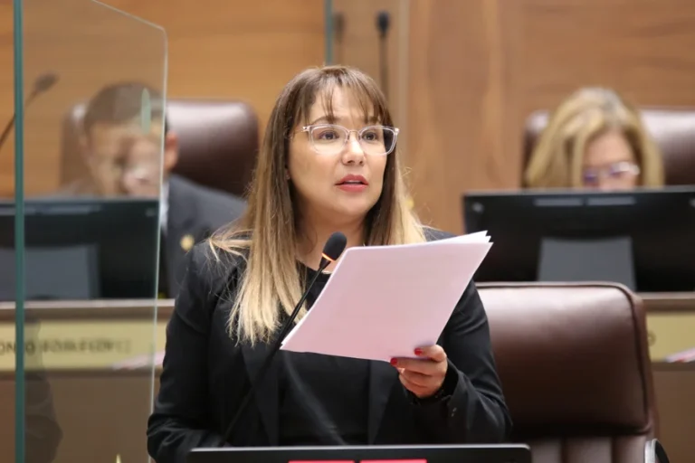 Paola Nahera-Tercera República